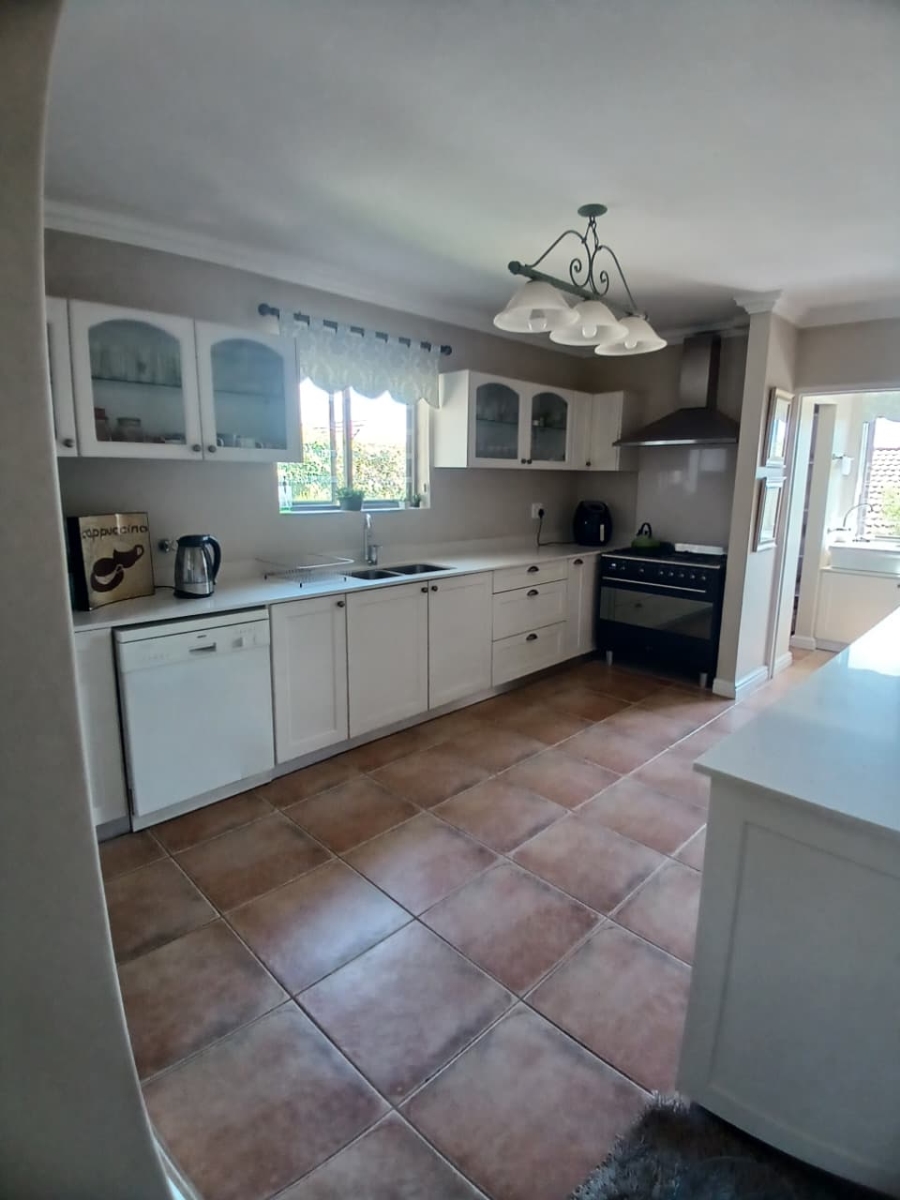 To Let 3 Bedroom Property for Rent in Dennegeur Western Cape